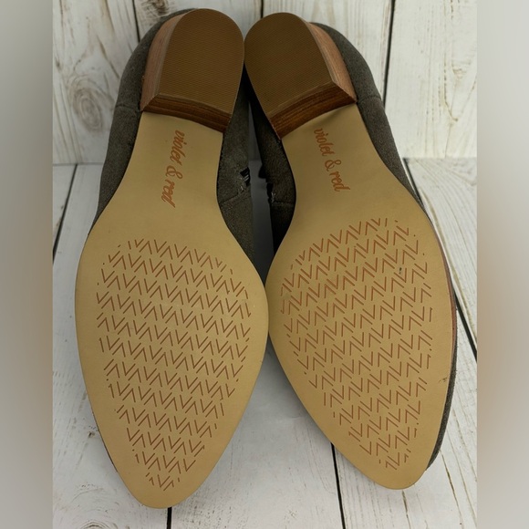 NEW Violet And Red‎ Gray Suede Canyon Booties Size 6M Boho Lagenlook Neutral - Picture 6 of 7